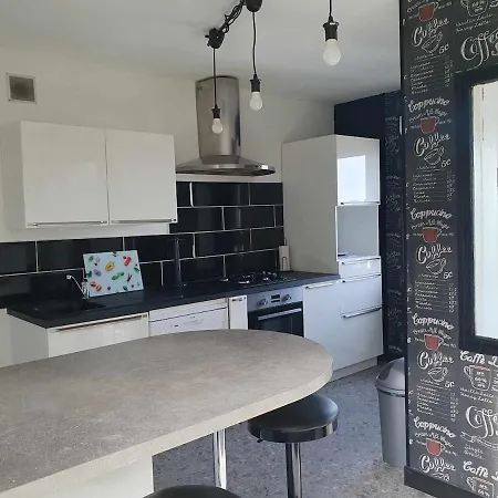 Duplex 4 Chambres120m2 Appartement